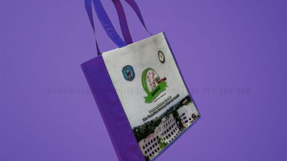 Tas Souvenir Murah Desain Printing Ahmad Yani Gunung Sari Bontang Utara Kalimantan ID8917P